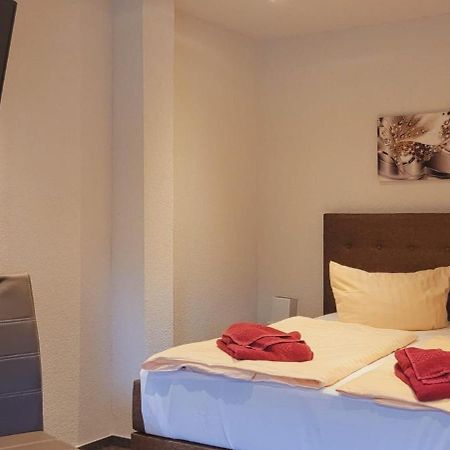 Pension & Gasthof Storchennest Gross Quassow Экстерьер фото